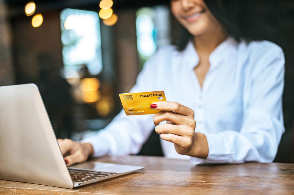 credit cards in UAE without salary transfer